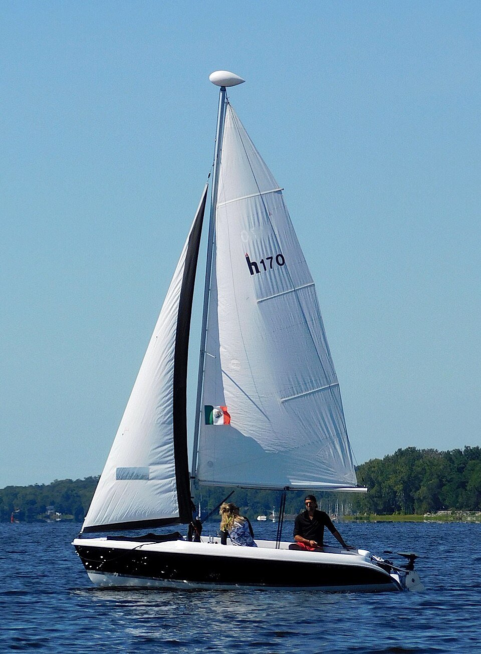 Hunter 170
